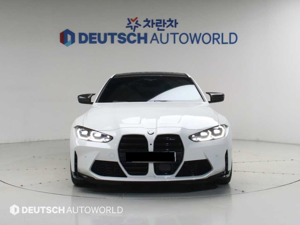 BMW M4 — photo 03