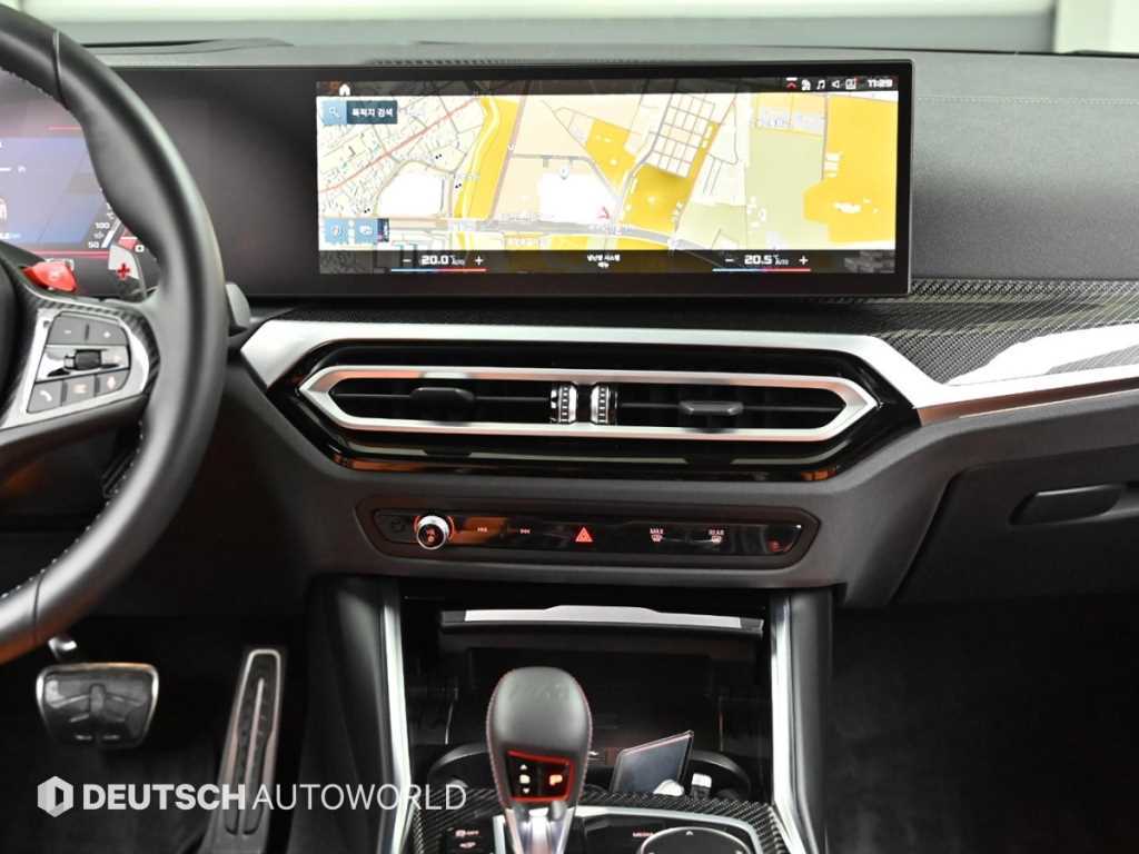 BMW M4 — photo 14