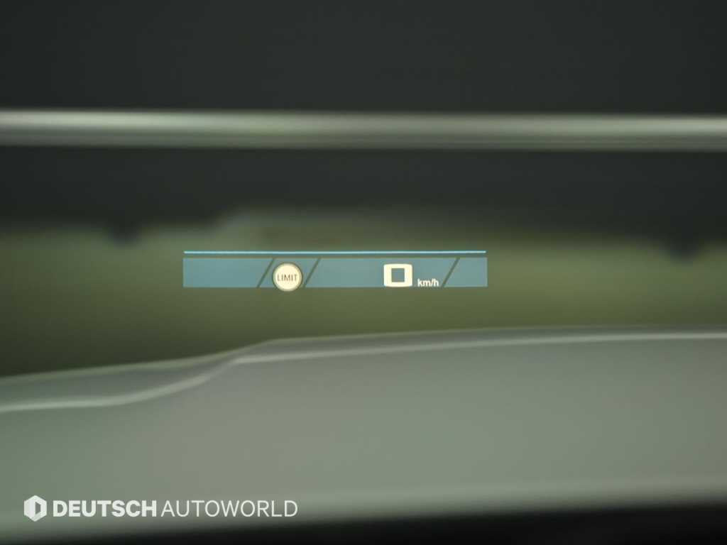 BMW M4 — photo 17