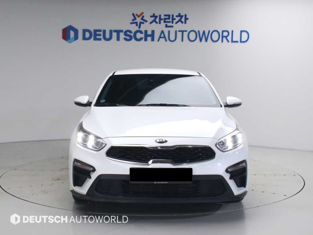 Kia K3 — photo 03