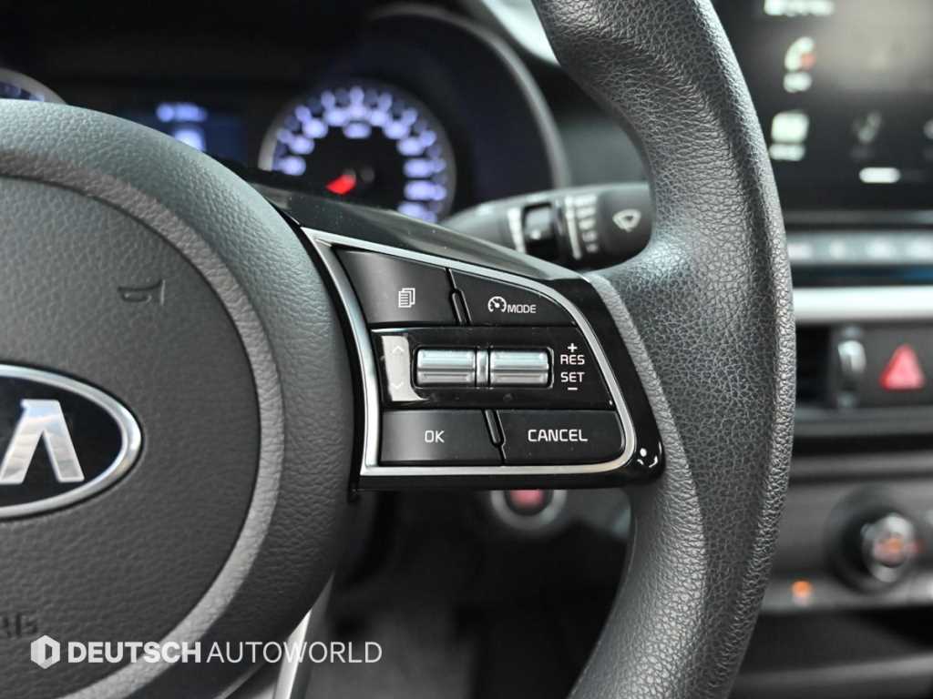 Kia K3 — photo 17