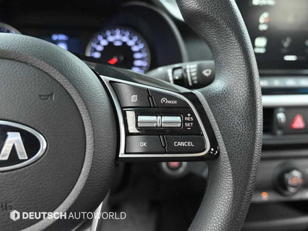 Kia K3 — photo 17