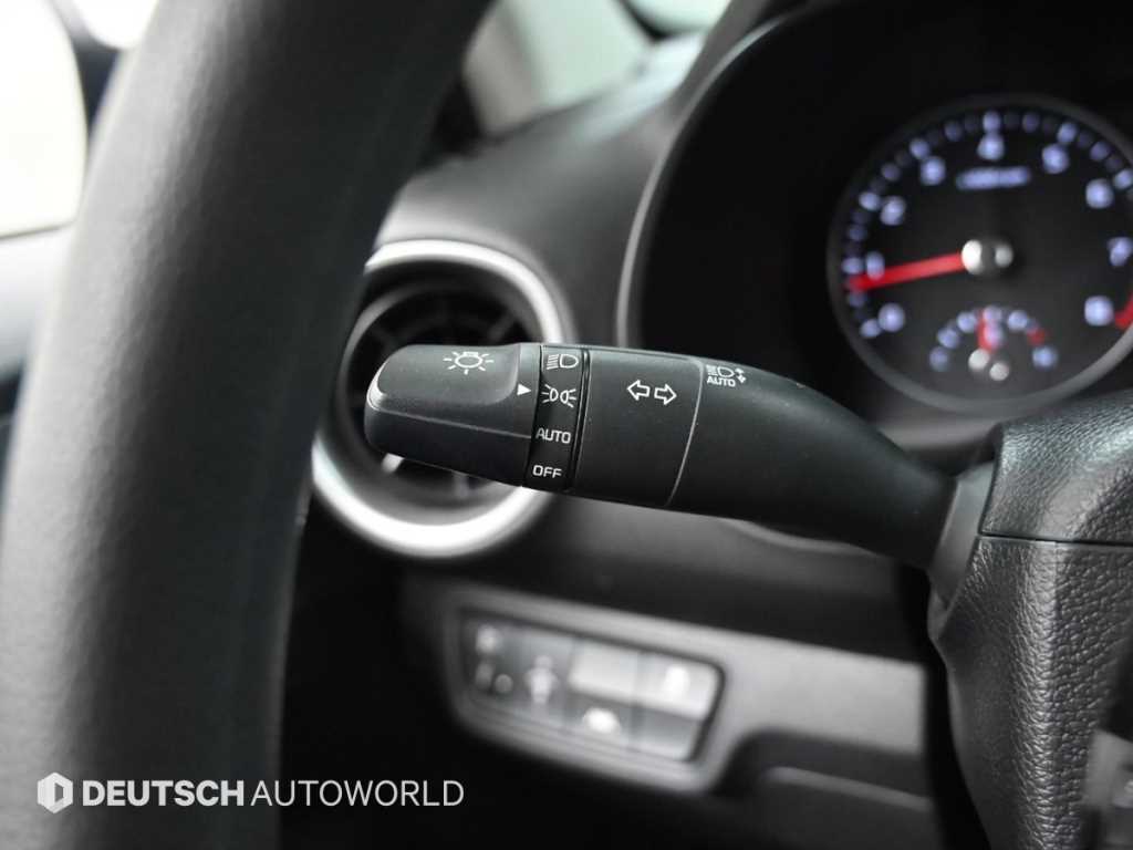 Kia K3 — photo 18