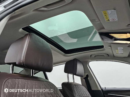 BMW 5-Series — photo 18