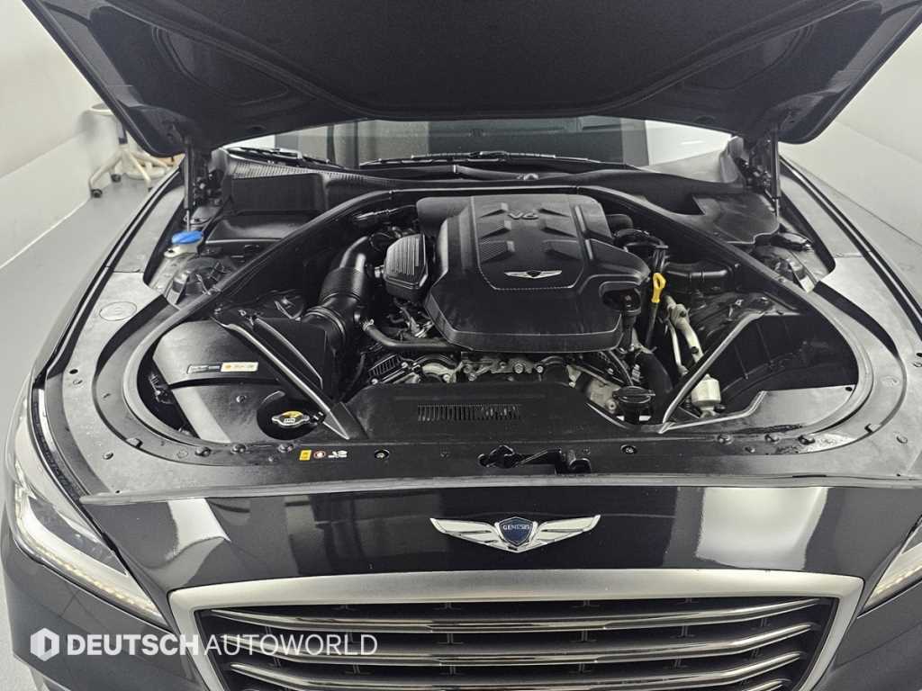 Genesis G80 — photo 06