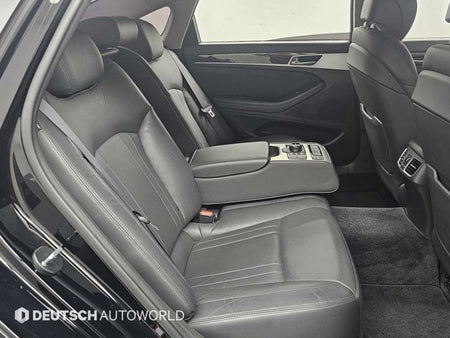 Genesis G80 — photo 12