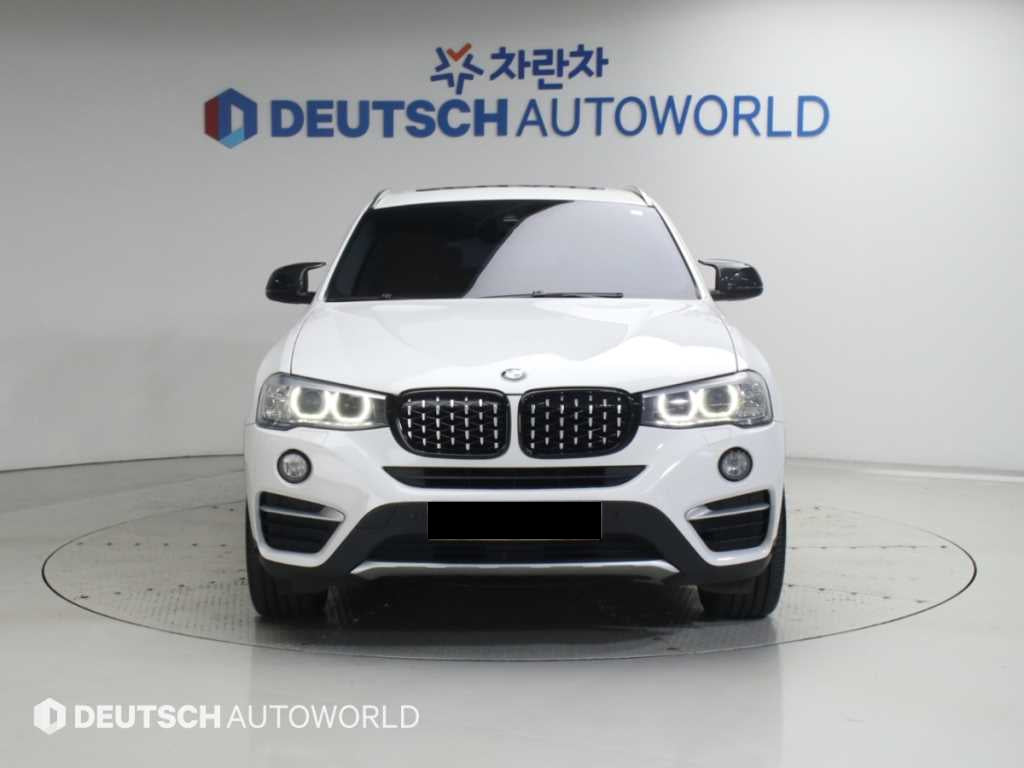BMW X4 — photo 03