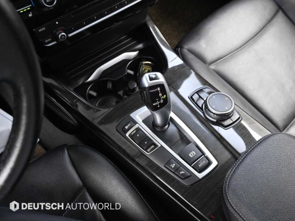BMW X4 — photo 09