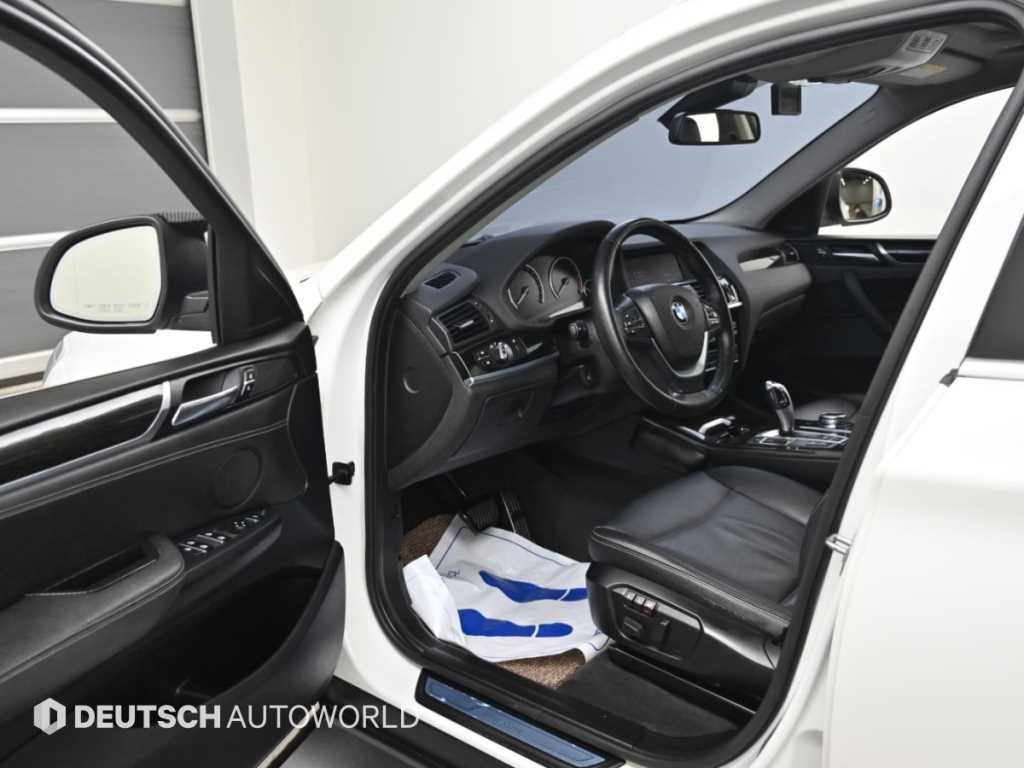 BMW X4 — photo 11