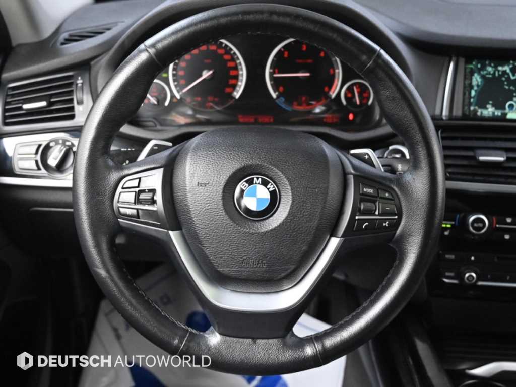 BMW X4 — photo 13