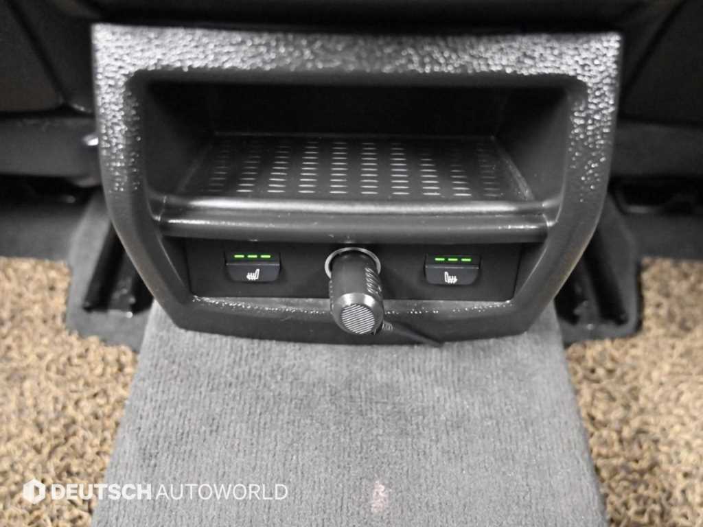 BMW X4 — photo 16