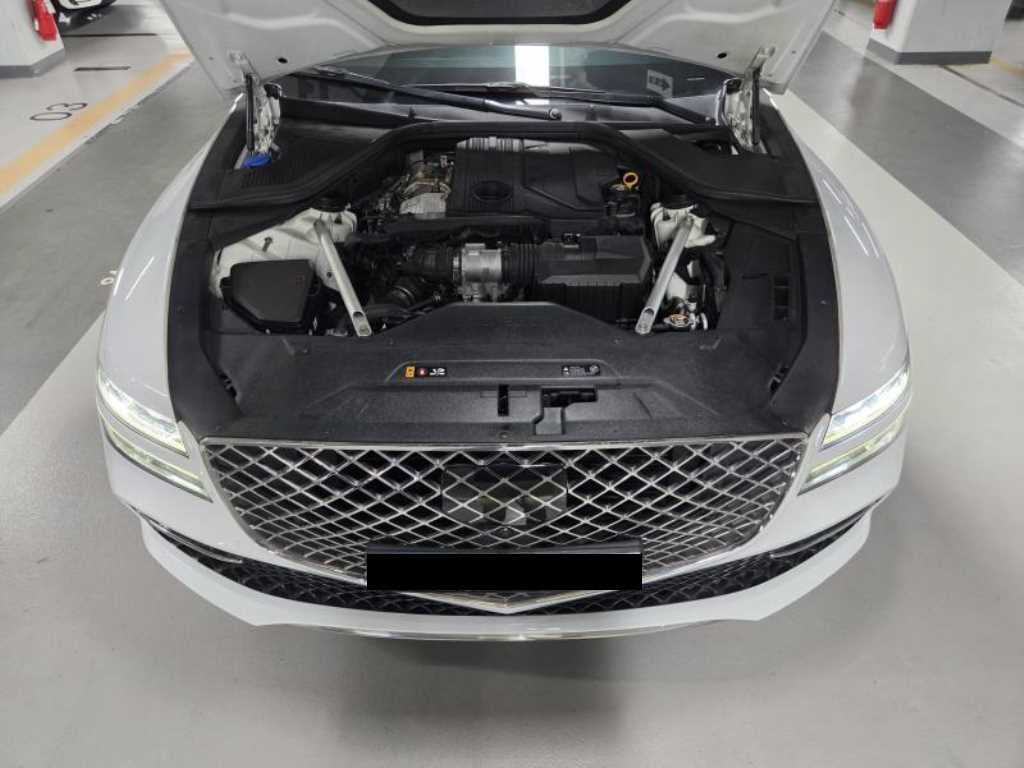 Genesis G80 — photo 05