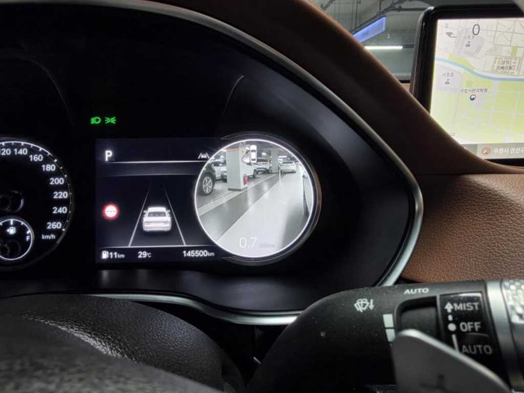 Genesis G80 — photo 13
