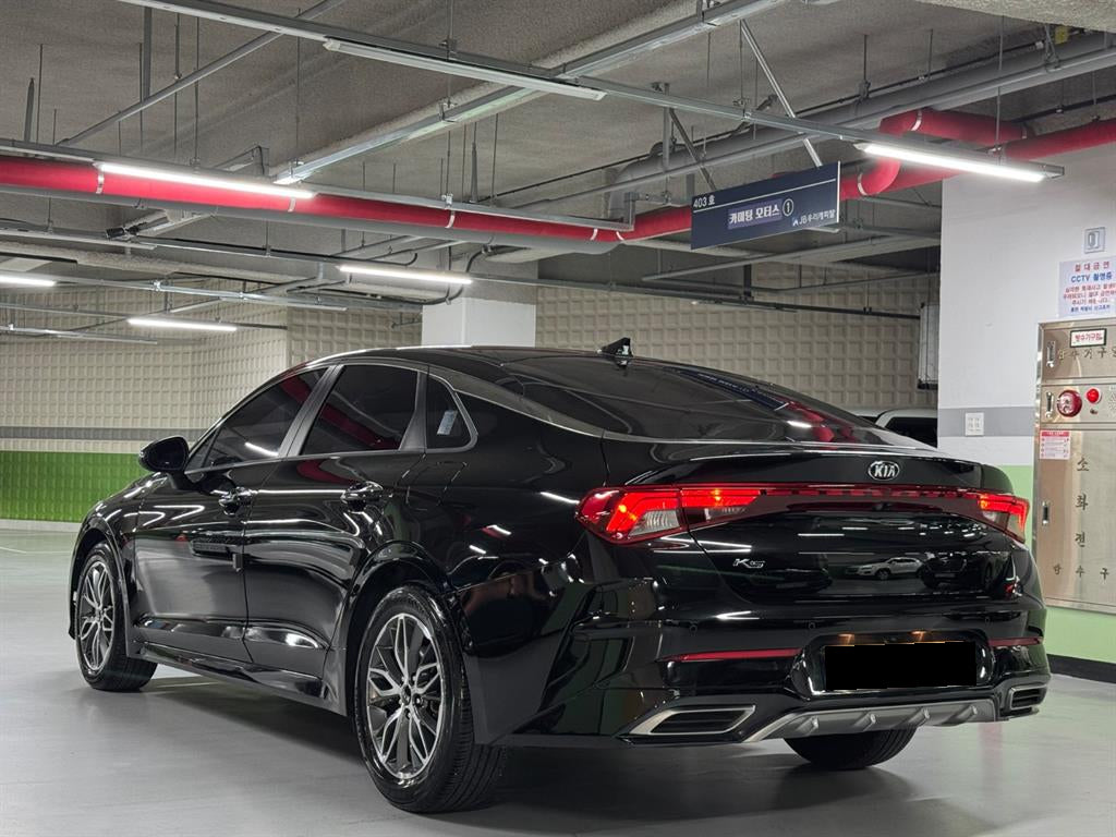 Kia K5 — photo 04