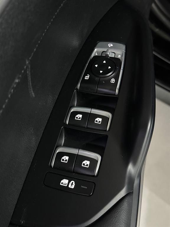 Kia K5 — photo 16