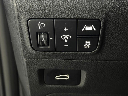 Kia K5 — photo 17