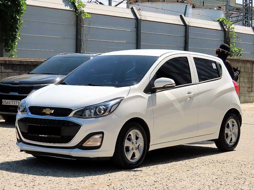 CHEVROLET Spark — photo 02