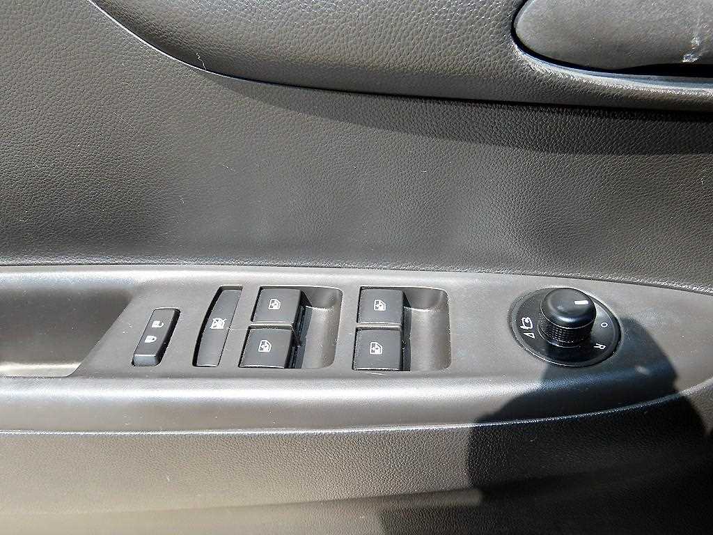 CHEVROLET Spark — photo 11