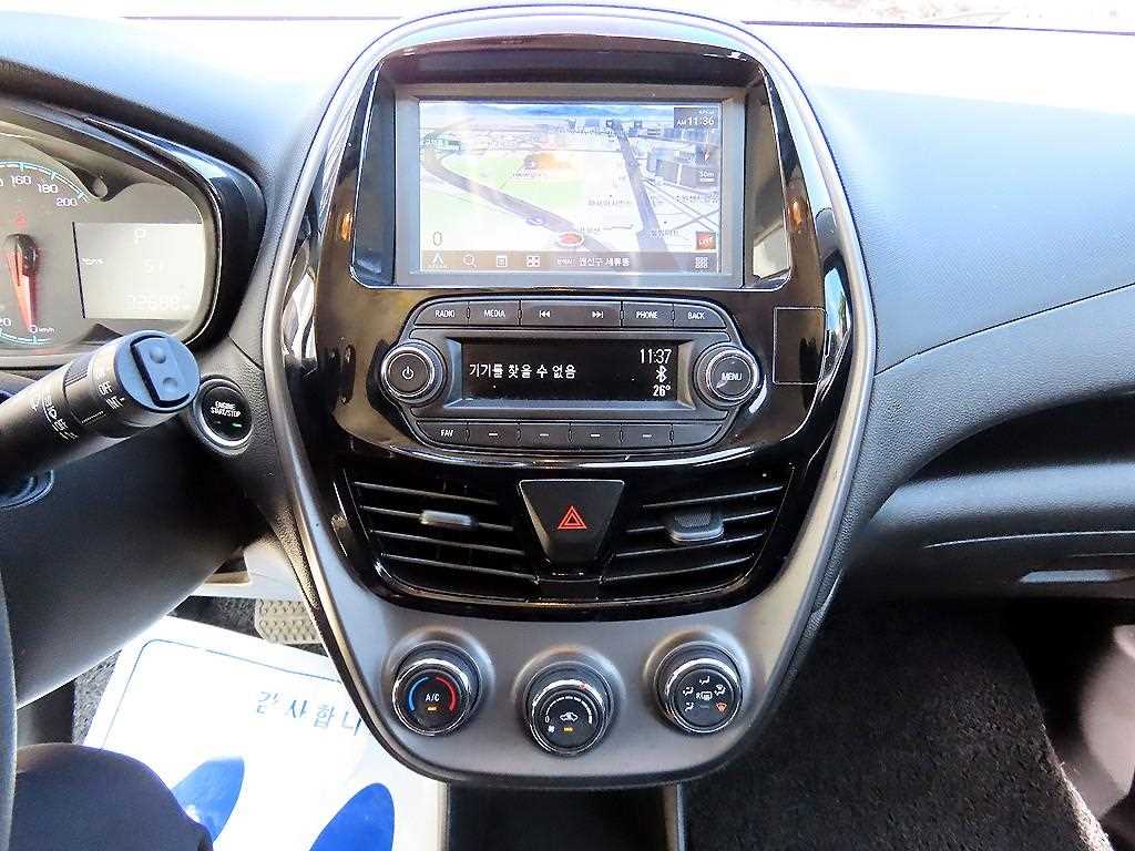 CHEVROLET Spark — photo 13