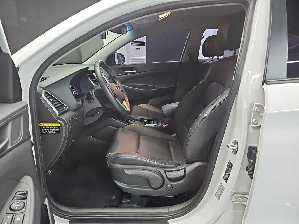 Hyundai Tucson — photo 11