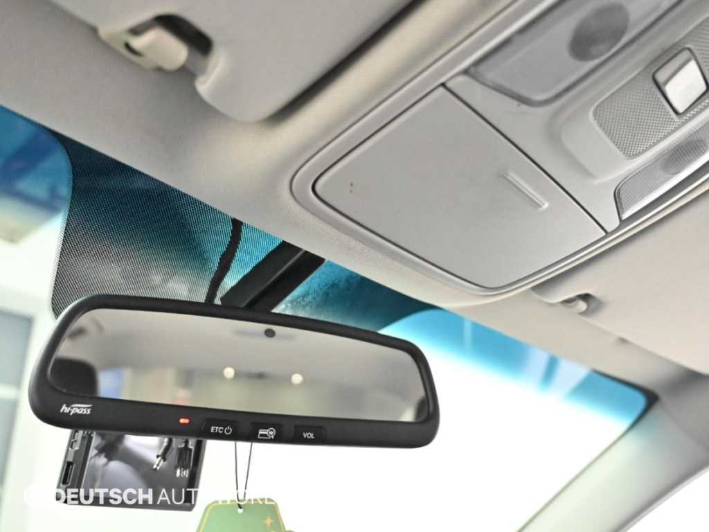 Kia K5 — photo 18