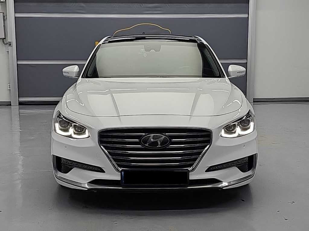Hyundai Grandeur — photo 03