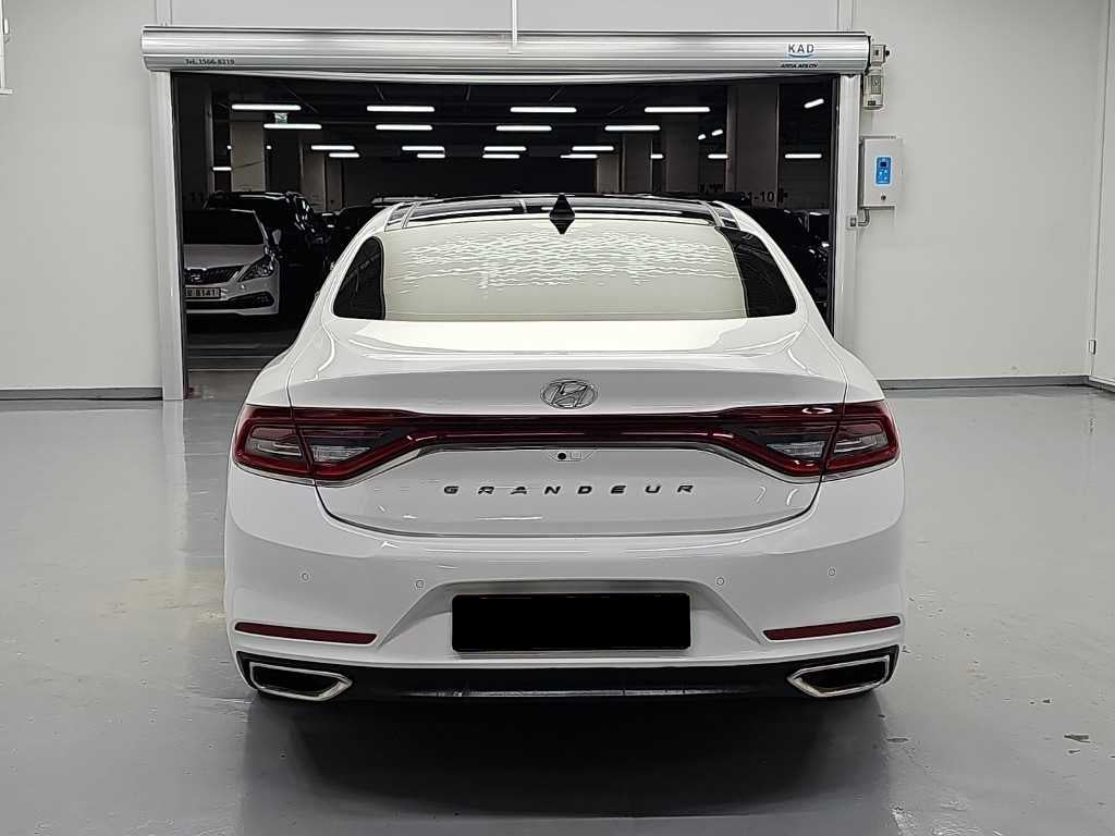 Hyundai Grandeur — photo 04