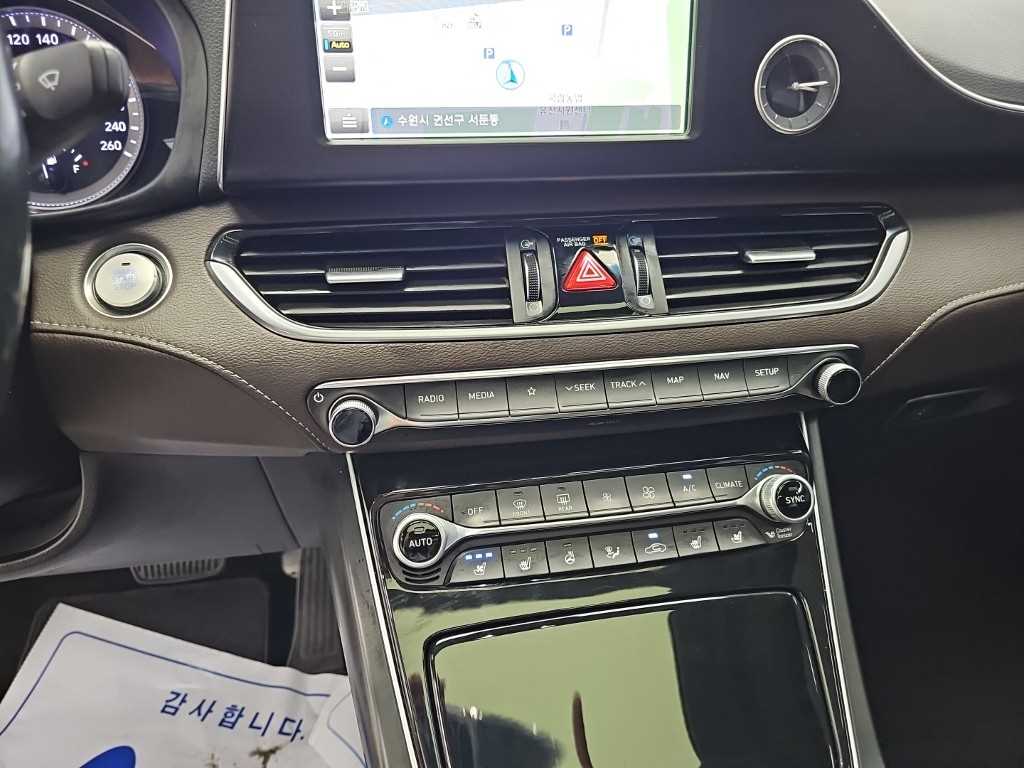 Hyundai Grandeur — photo 10