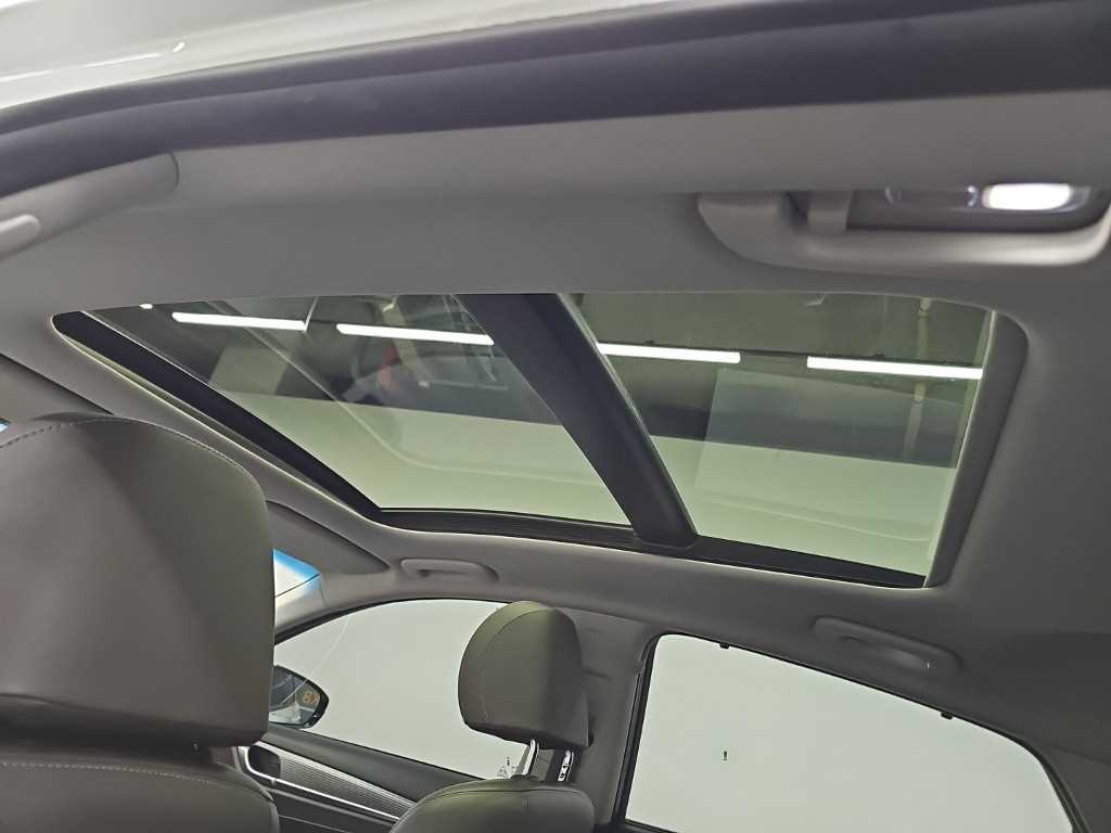 Hyundai Grandeur — photo 15