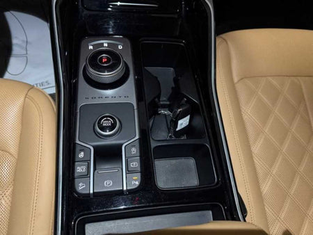 Kia Sorento — photo 13