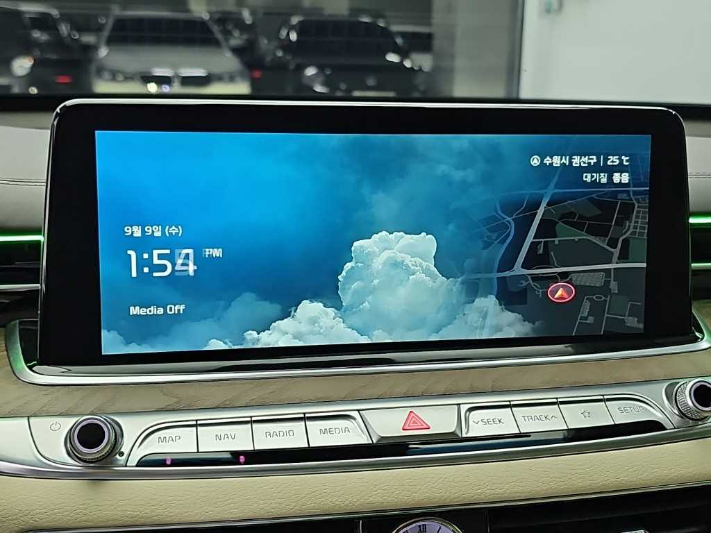 Kia K9 — photo 15