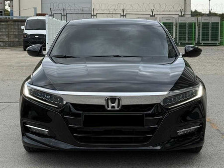 Honda Accord — photo 01