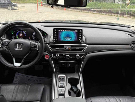 Honda Accord — photo 07