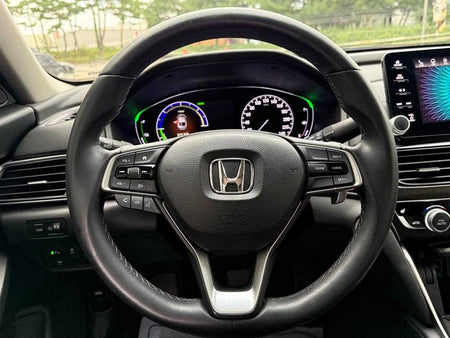 Honda Accord — photo 08