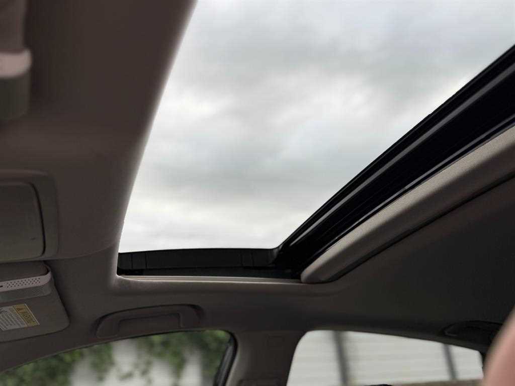 Honda Accord — photo 18