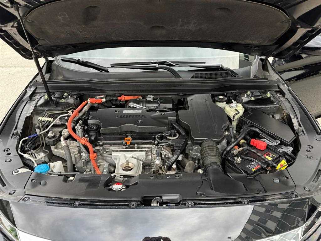 Honda Accord — photo 19