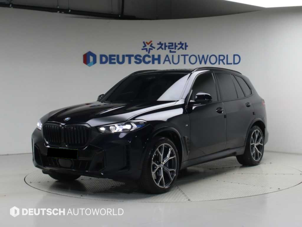 BMW X5 — photo 01