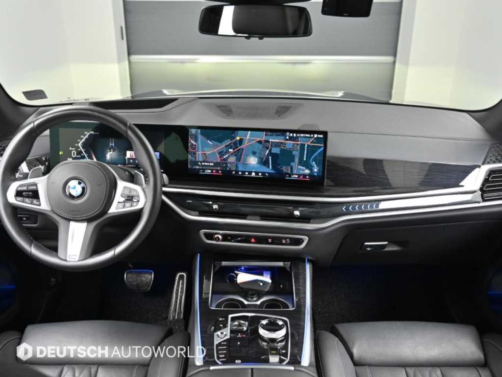 BMW X5 — photo 07