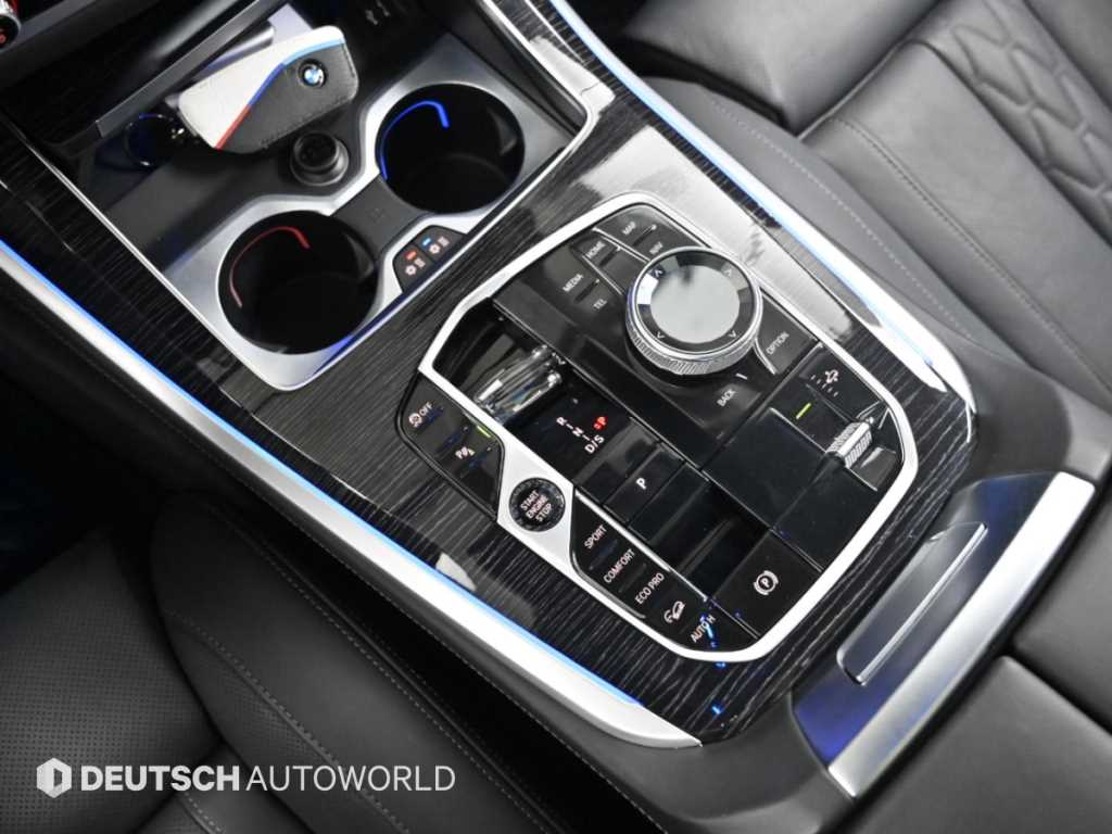 BMW X5 — photo 09