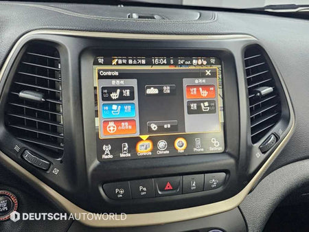 Jeep Cherokee — photo 17