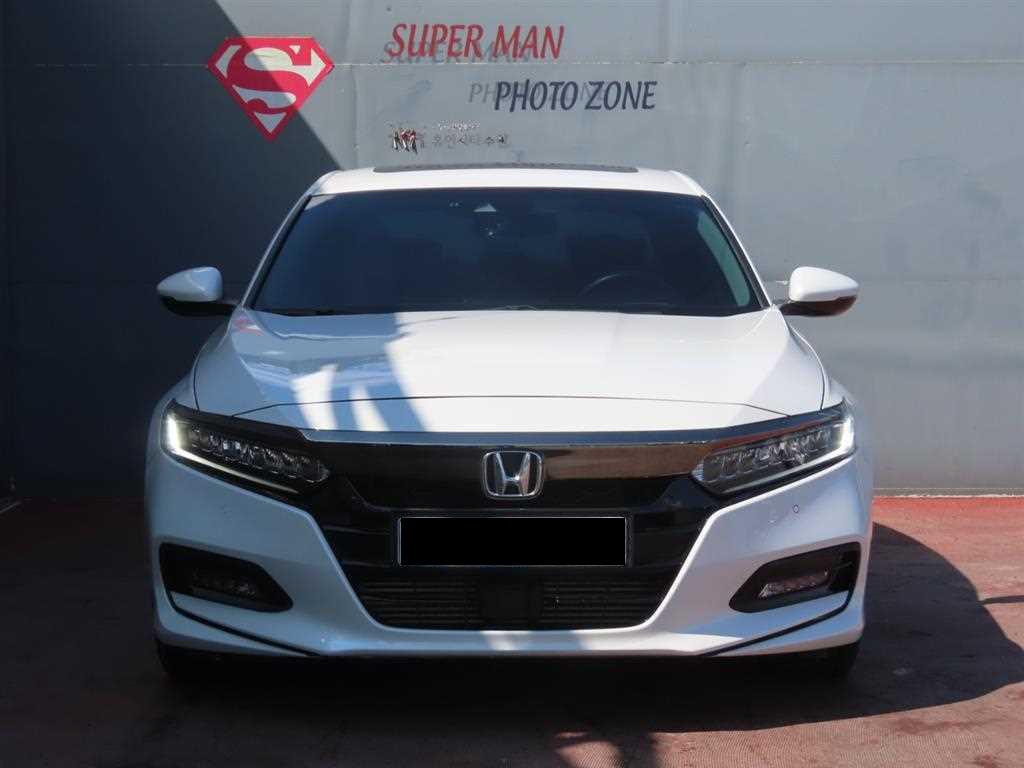 Honda Accord — photo 02