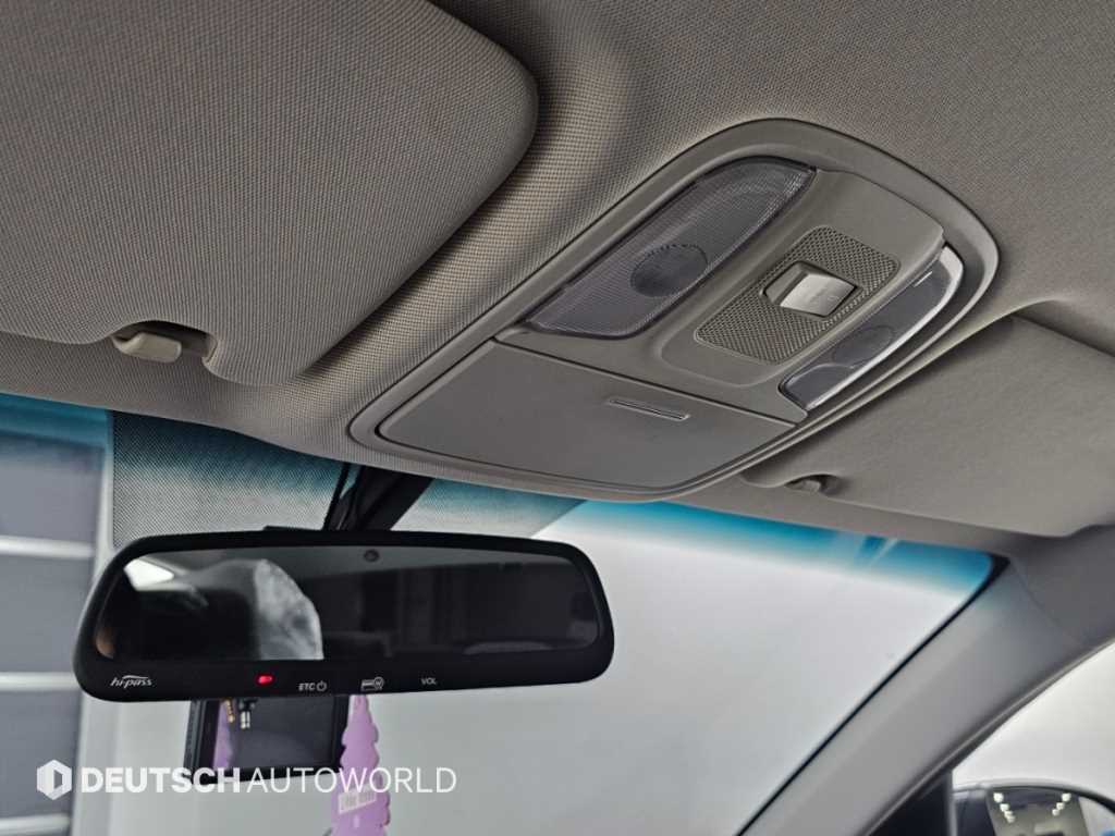 Kia K5 — photo 18