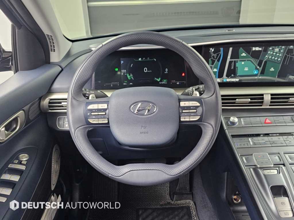 Hyundai Nexo — photo 13