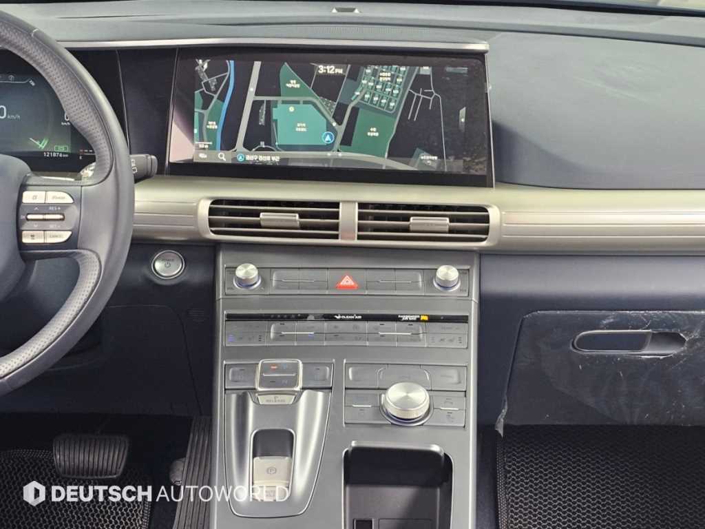 Hyundai Nexo — photo 14