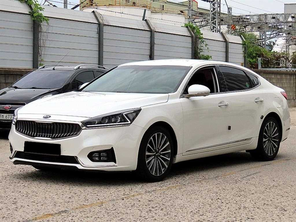 Kia K7 — photo 02