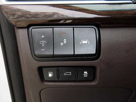 Kia K7 — photo 13
