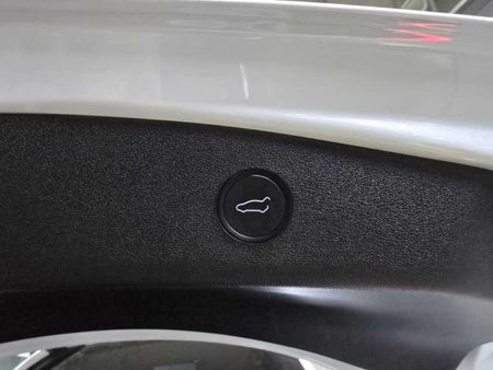 Tesla Model 3 — photo 18