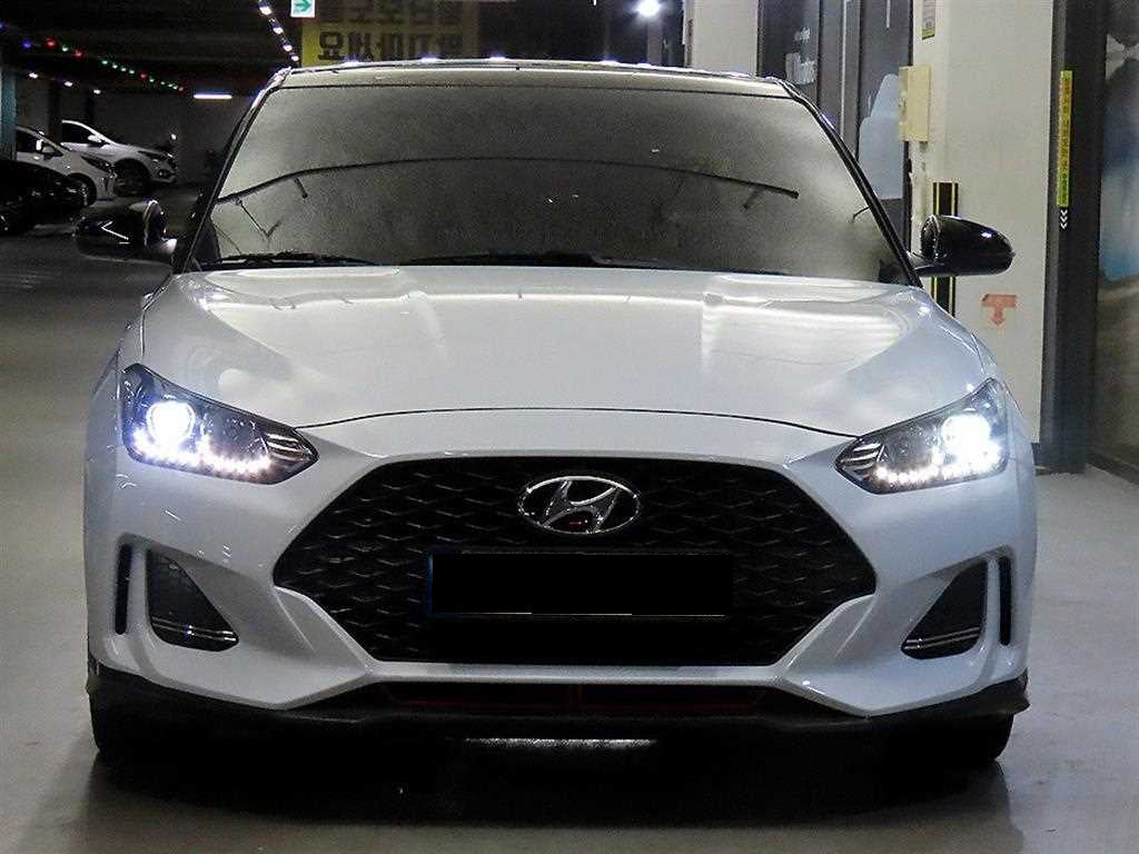 Hyundai Veloster — photo 02