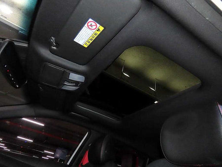 Hyundai Veloster — photo 16