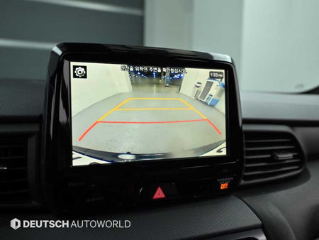Hyundai Veloster — photo 16